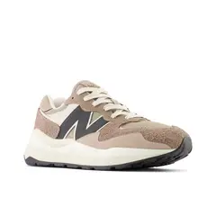 NEW BALANCE - Tenis Deportivos 574 Café Para Hombre