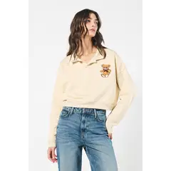 KOAJ - Buzo oversize cuello alto con bordado en frente. MUJER