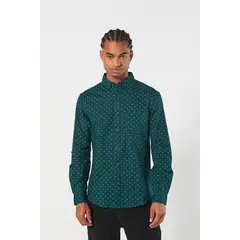 KOAJ - Camisa verde oscura con cuello button down y diseños Hombre