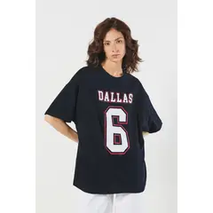 KOAJ - Camiseta cuello redondo oversize azul con diseño colleg Mujer