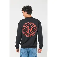KOAJ - Buzo cuello redondo con estampado en frente. HOMBRE