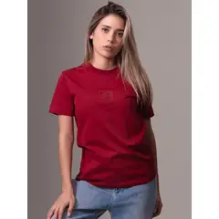 CALVIN KLEIN - Camiseta roja con monograma e insignia