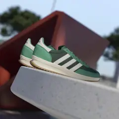 ADIDAS - Run 70S 2.0 Tenis verde de hombre lifestyle