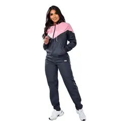 MODA EN CIRCUITO - Conjunto Deportivo o Sudadera para Mujer en Impermeable.