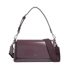 CALVIN KLEIN - Bolso vino de hombro convertible