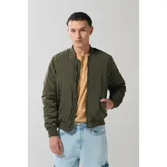 KOAJ - Chaqueta unicolor bomber acolchada con acabados en rib Hombre