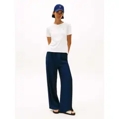 TOMMY HILFIGER - Camiseta blanca de cuello redondo con corte slim