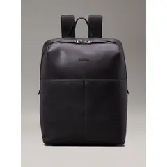 CALVIN KLEIN - Morral negro cuadrado essential