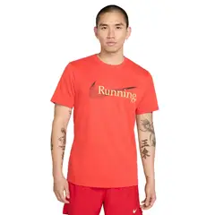 NIKE - Camiseta Esqueleto Dri-Fit Legend Hombre-Rojo