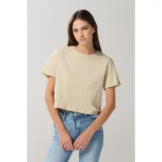 KOAJ - Camiseta crop top kaki clara con manga corta Mujer