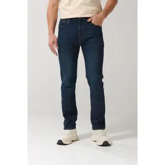 KOAJ - Jean straight leg azul oscuro con bota recta y tiro baj Hombre