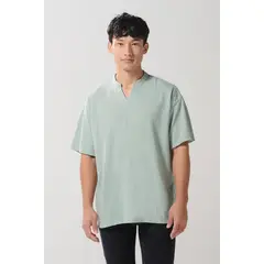 KOAJ - Camiseta unicolor oversize con cuello nerú y texturas HOMBRE