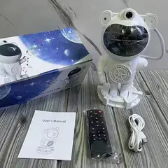 GENERICO - LAMPARA ASTRONAUTA PROYECTOR DE GALAXIA CON BLUETOOTH PARLANTE