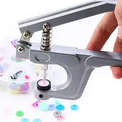 GENERICO - Kit De Broches Plásticos + Herramienta Instaladora