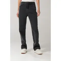KOAJ - Jean gris oscuro tipo 90´S con tiro alto y bota recta MUJER
