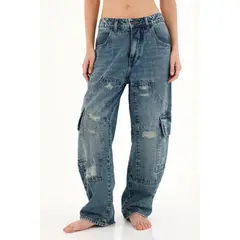 TENNIS - Jean Horseshoe estilo carpenter con rotos para mujer