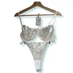 GENERICO - Set Indomable Lencería Premium La Mog color Blanco Talla 36
