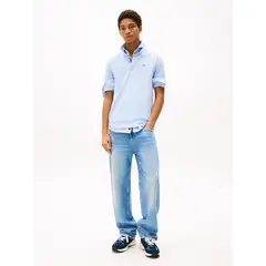 TOMMY HILFIGER - Polo celeste de corte slim con parche con logo Tommy Jeans