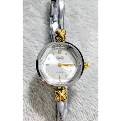 GENERICO - Reloj Analogo QyQ Quartz Mujer Pulsera Elegante