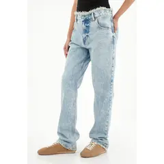 TENNIS - Jean Recto de tiro medio con pretina desflecada para mujer