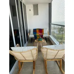 GENERICO - SILLA MECEDORA ARTESANAL TEJIDA A MANO PARA BALCÓN