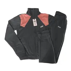 MODA EN CIRCUITO - Conjunto Deportivo o Sudadera para Mujer en Vioto Sin Capota.