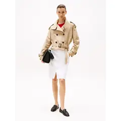 TOMMY HILFIGER - Gabardina beige de corte cropped