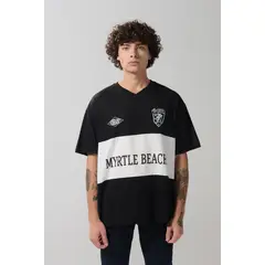 KOAJ - Camiseta oversize negra college con cuello V y corte bl Hombre
