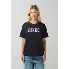 KOAJ - Camiseta negra cuello redondo con diseño de AC/DC MUJER