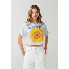 KOAJ - Camiseta oversize unicolor crop top con diseño en frent Mujer