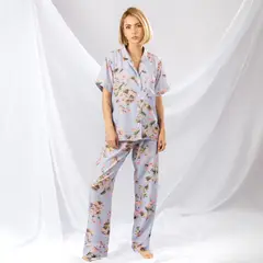 ANA E - Pijama tres Pieza Estampada de Flores