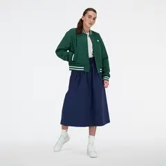 NEW BALANCE - Chaqueta Deportiva Essentials Verde Para Mujer