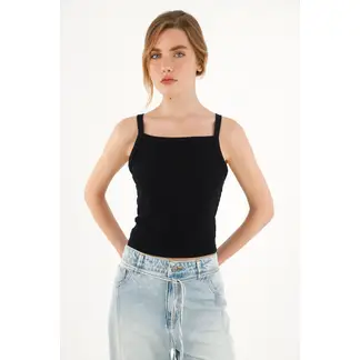 TOPMARK - Crop top negro con textura para mujer