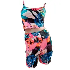 VIA7 - Conjunto casual o deportivo de blusa tiras y short talle alto flores
