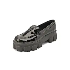 SEVENTEEN - MOCASIN NEGRO CHAROL CON ANTIFAZ BELINDA