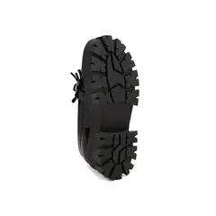 SEVENTEEN - MOCASIN NEGRO CHAROL CON FLECOS CHLOE