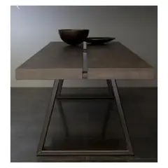 22 GRADOS DECORACION - Mesa Comedor Noelia 210x100cm Roble y Metal