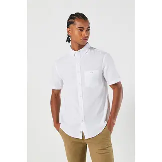 KOAJ - Camisa con cuello button down, manga corta con colores Hombre