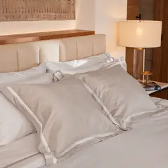 DISTRIHOGAR - Cojín Hotel Experience 400 Hilos 100% Algodón Sicilia Arena 60 x 60 cm