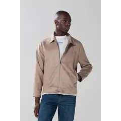 KOAJ - Chaqueta liviana café con cuello trucker y cremallera Hombre