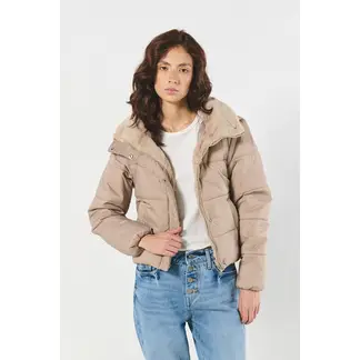 KOAJ - Chaqueta unicolor cuello alto acolchada con cremallera Mujer