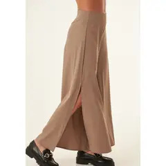 BELIFE - Pantalón café con aberturas para mujer