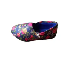 100 - Zapatillas Floreadas Azules