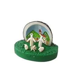 ARTESANAL - PESEBRE MINIATURA TALLADO EN TAGUA PINTADO A MANO DE 7 CMS DE ALTO