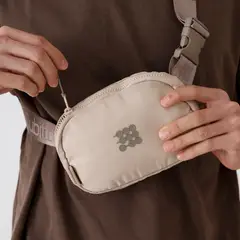 CUBITT - Belt Bag Bolsa De Cintura Para Viaje Y Deportes