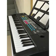 GENERICO - Piano Keyboard 61 Teclas 5 Octavas