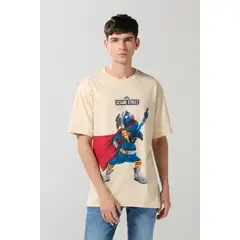 KOAJ - Camiseta cuello redondo kaki con diseño de Plaza Sésamo Hombre