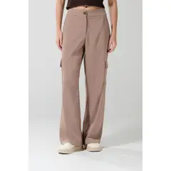 KOAJ - Pantalón kaki oscuro cargo con tiro alto y bota recta Mujer