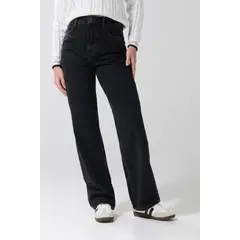KOAJ - Jean 90´S gris intenso con bota recta, bolsillos y tiro