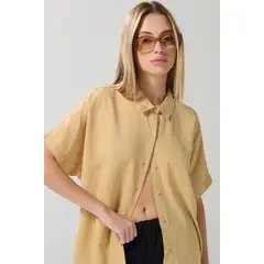 KOAJ - BLUSA CAMISERA HOMBRO RODADO Mujer